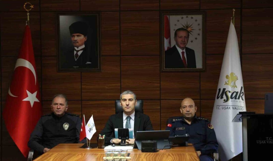 Uşak Valisi Naci Aktaş, güvenlik toplantısında Eylül ayı asayiş verilerini