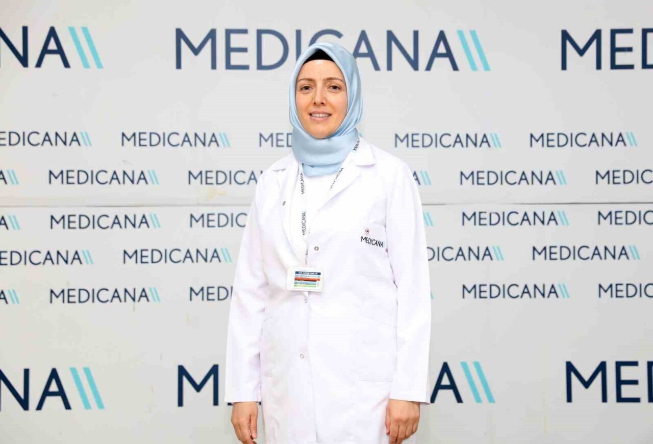 Sonbahar Döneminde Küme Baş Ağrılarında Artış Yaşanıyor: Uzmanlar Uyarıyor