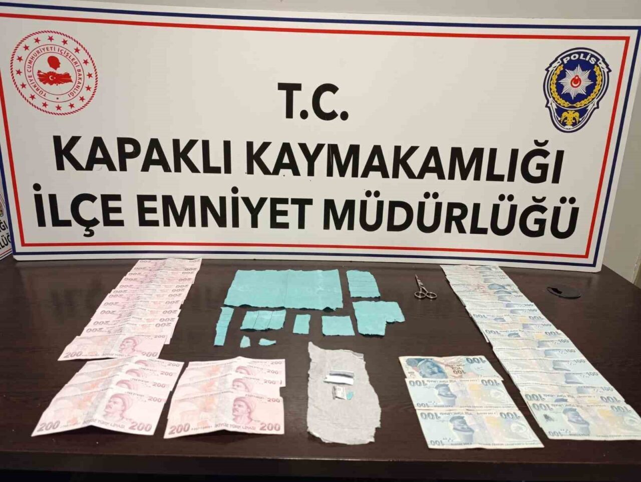 Kapaklı İlçe Emniyet Müdürlüğü’nün 3 günlük operasyonunda, uyuşturucu madde bulunduran