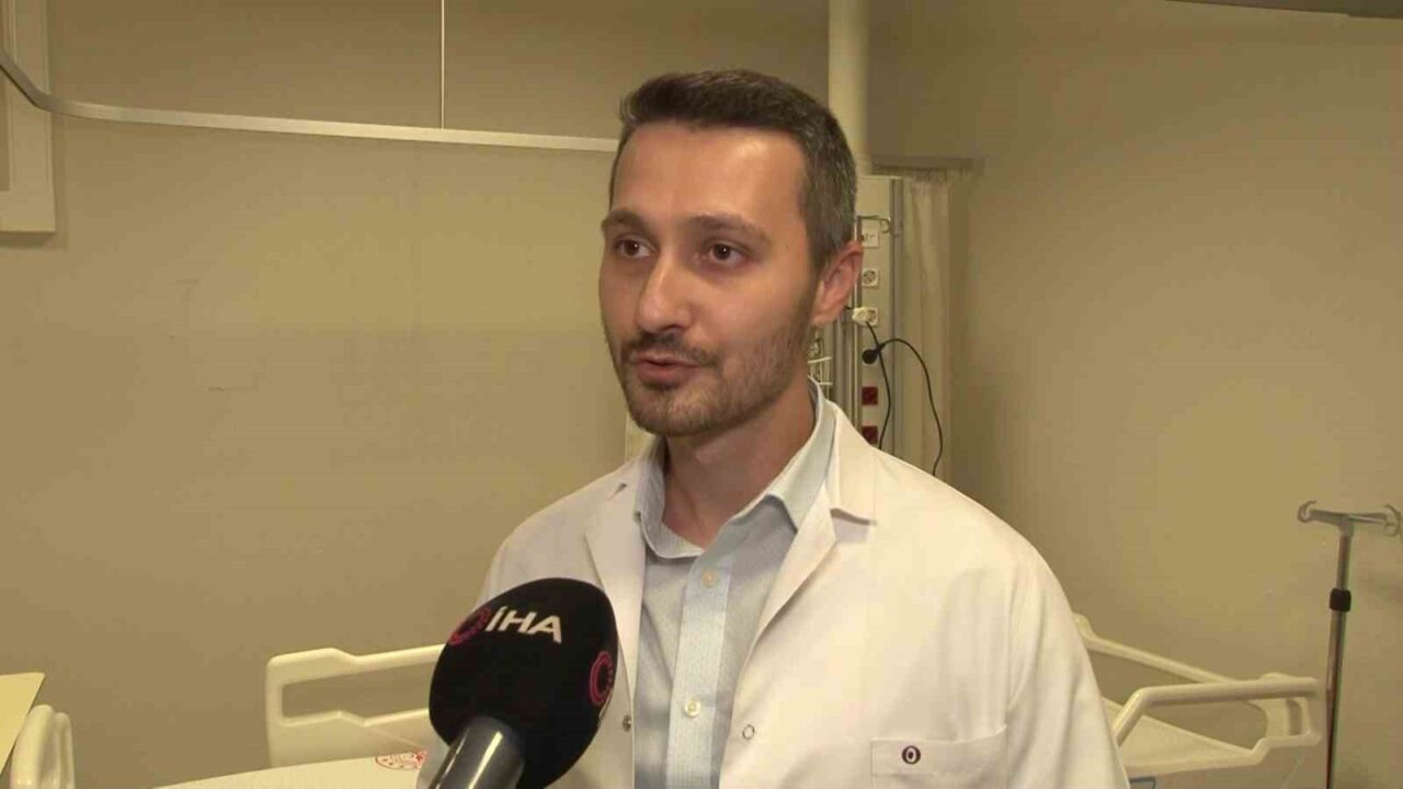Uzm. Dr. Serhat Mert Tiril, Ümraniye Eğitim ve Araştırma Hastanesi'nde