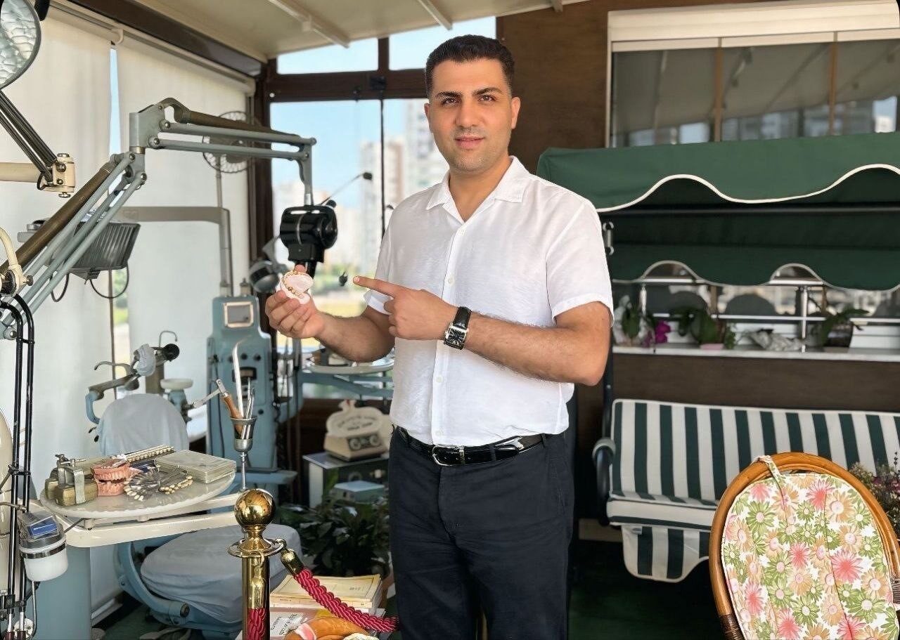 Uzman Diş Hekimi Prof. Dr. Birkan Taha Özkan, diş ve