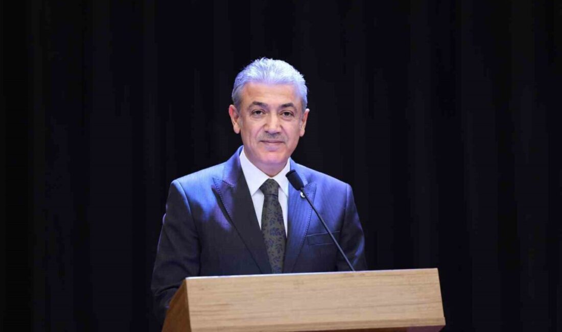 Mardin’de İmam Hatipliler Haftası Programına Vali Tuncay Akkoyun Katıldı Mardin Valisi Tuncay Akkoyun, "13-20 Ekim İmam Hatipliler Haftası" etkinliğinde