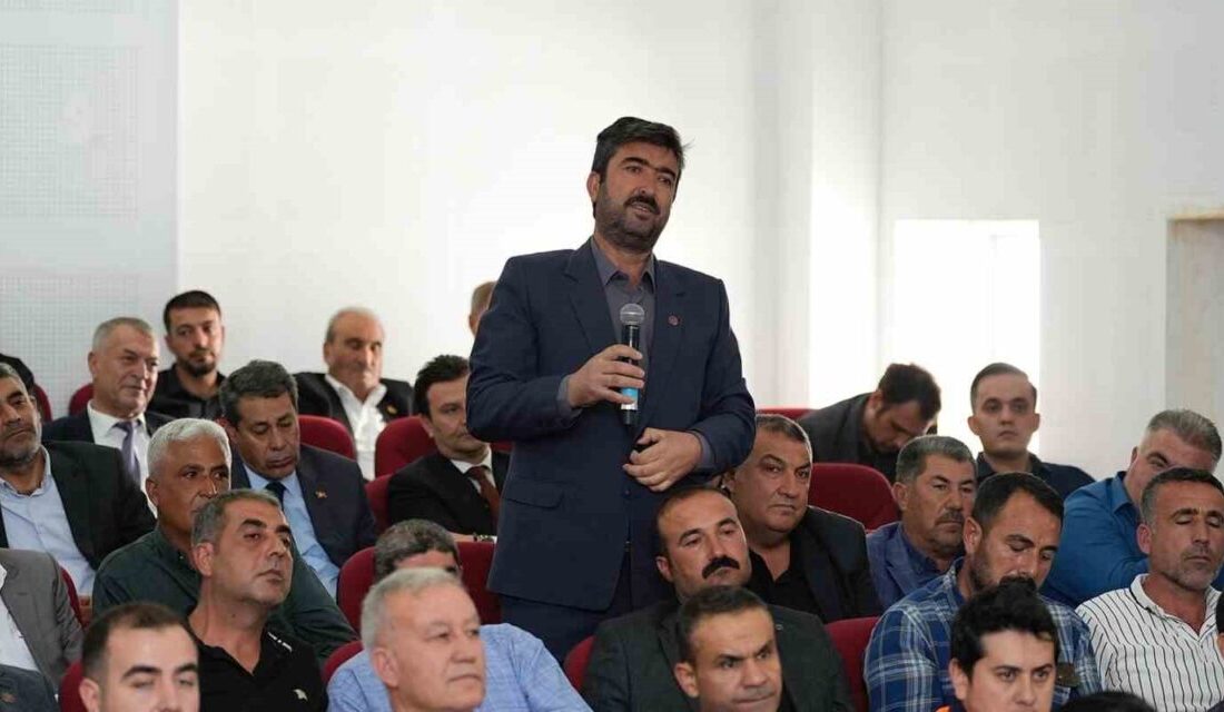 Gaziantep’te Vali Çeber ve Başkan Şahin, Muhtarlar Toplantısı’nda Yerel Talepleri Ele Aldı Gaziantep Valisi Kemal Çeber ve Büyükşehir Belediye Başkanı Fatma Şahin,