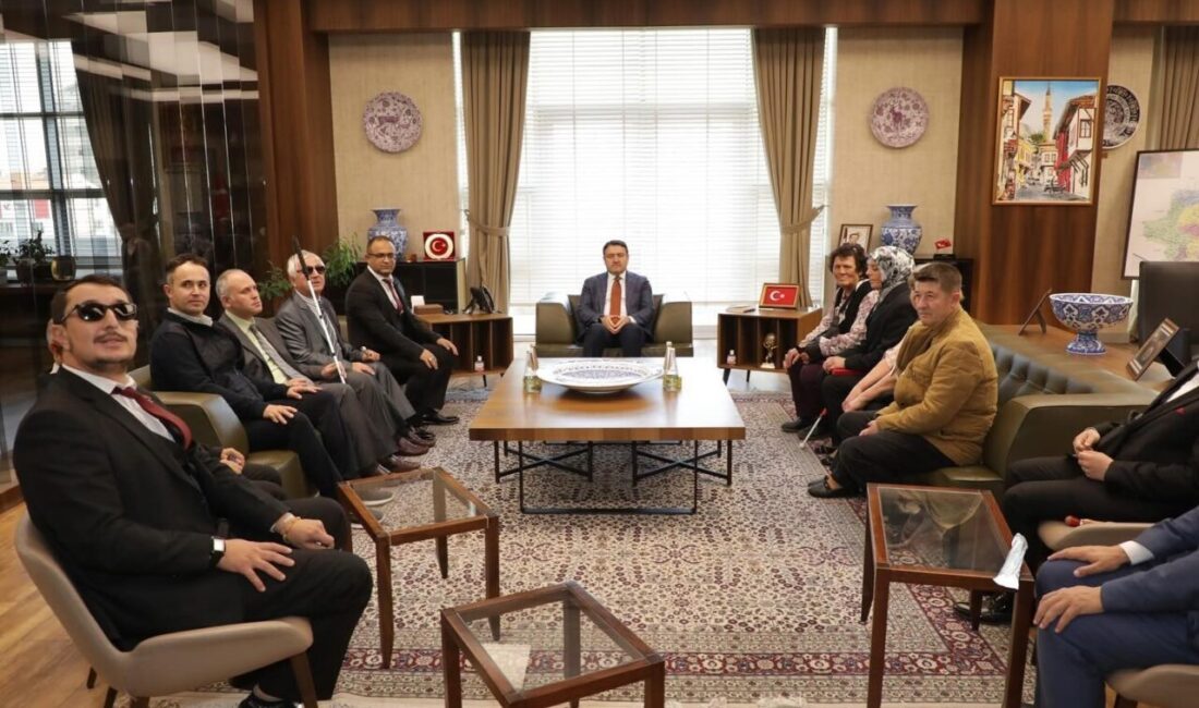 Kütahya Valisi Musa Işın, Dünya Beyaz Baston Görme Engelliler Günü