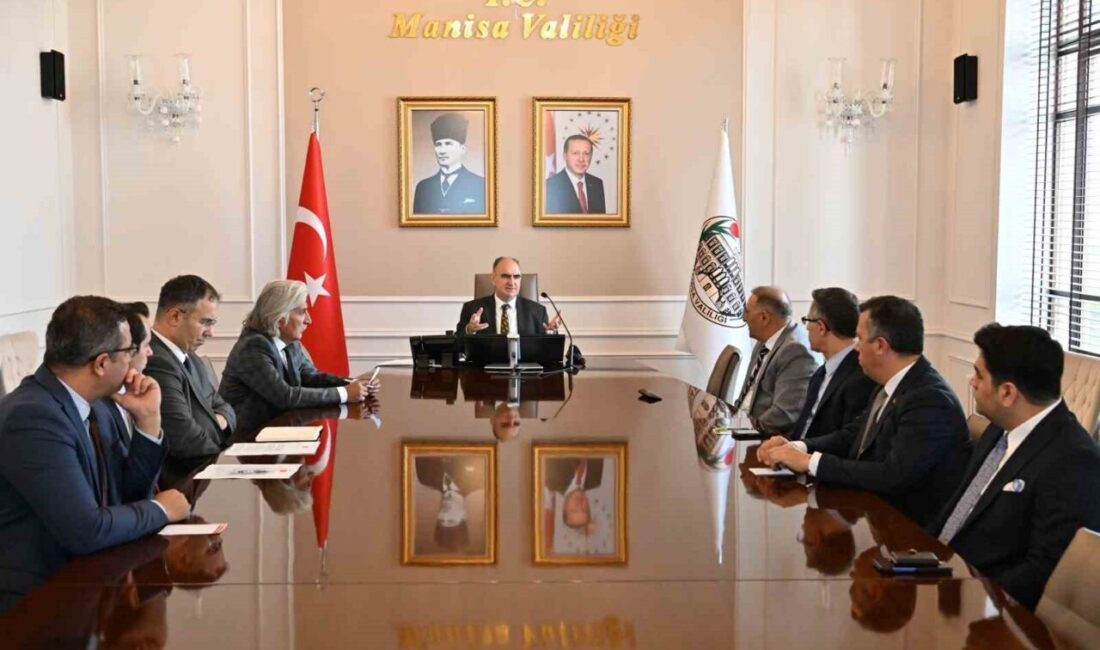 Manisa'da kamu hizmetleri ve yatırımları değerlendirildi. Vali Vahdettin Özkan, güvenlik,
