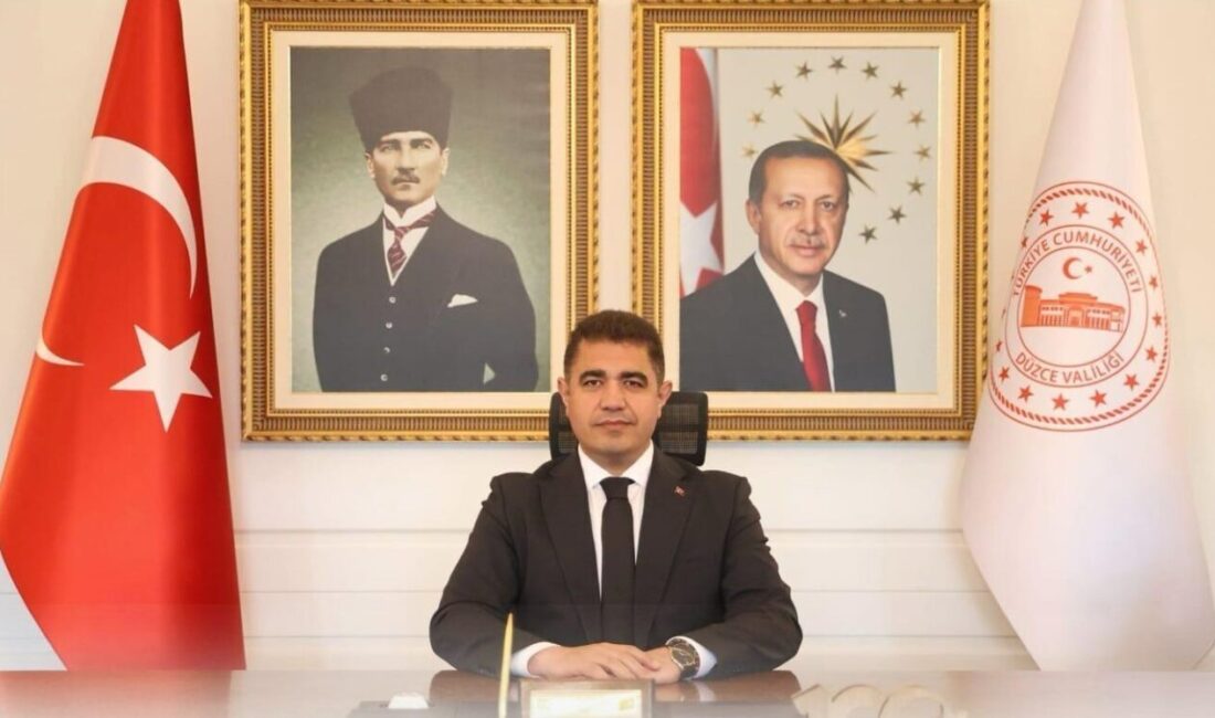 Cumhuriyet Bayramı’nda Vali Aslan: “Cumhuriyet, bir varoluş destanı ve geleceğin sorumluluğudur” Düzce Valisi Selçuk Aslan, 29 Ekim Cumhuriyet Bayramı mesajında Cumhuriyet’in