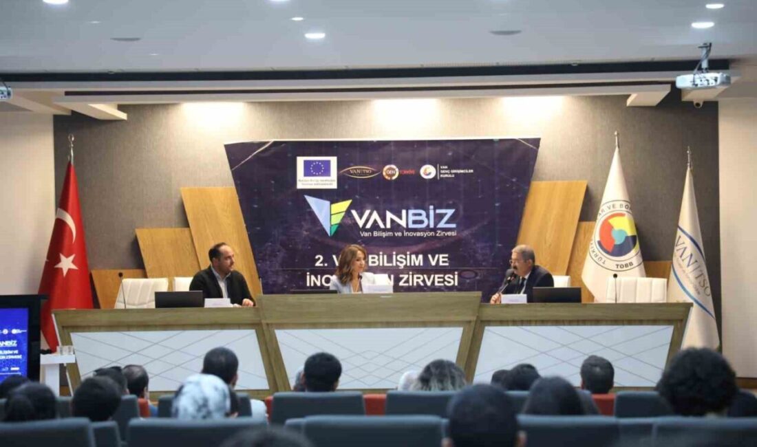 Van Ticaret ve Sanayi Odası'nın ev sahipliğinde düzenlenen Van Bilişim