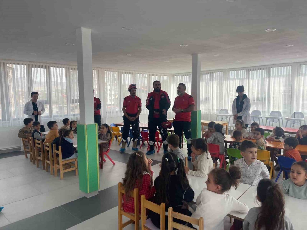 Van'da AFAD'ın organize ettiği etkinlikte, HAK Arama Kurtarma ekipleri 4-6