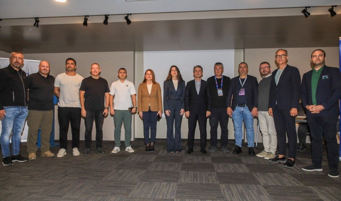 Veloturk Gran Fondo Çeşme, Dünya Gülerse Projesine Destek Olacak Yarışla Başlıyor Bu yıl 9. kez düzenlenecek Veloturk Gran Fondo Çeşme'de 17