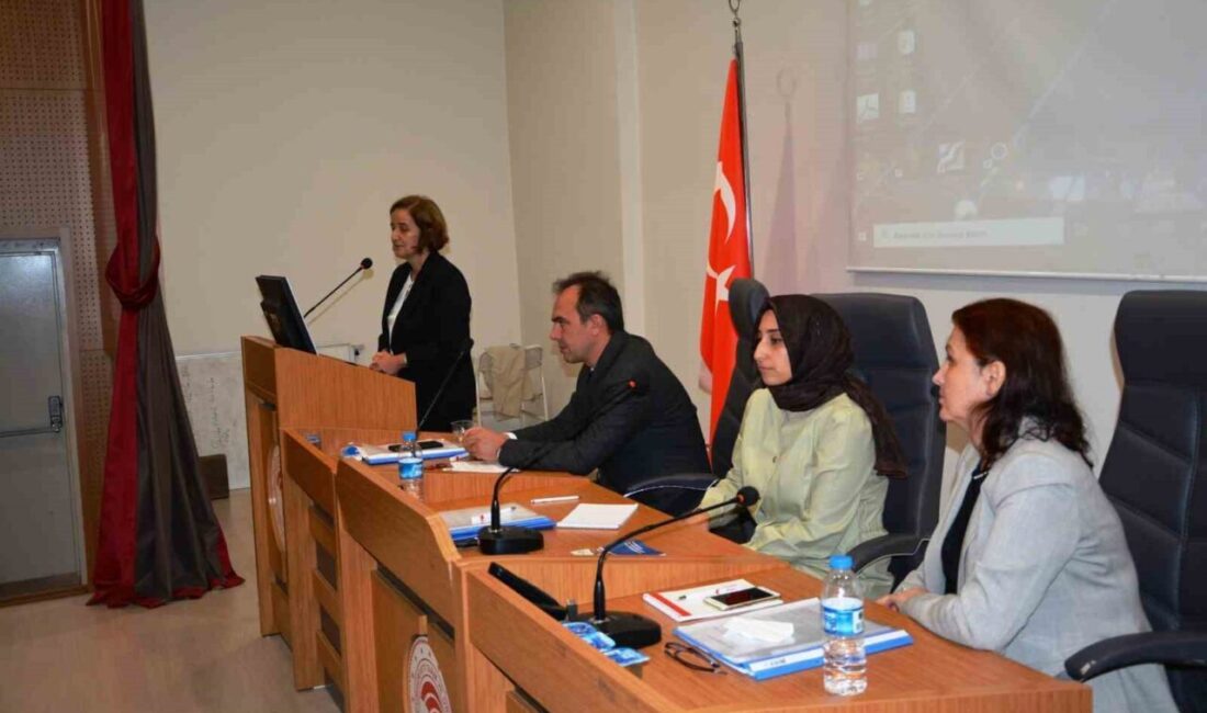 Samsun’da Veteriner Hekimlere Yönelik Eğitim Programı Gerçekleştirildi Samsun'da veteriner hekimler için düzenlenen eğitimde İlaç Takip Sistemi, Aşı