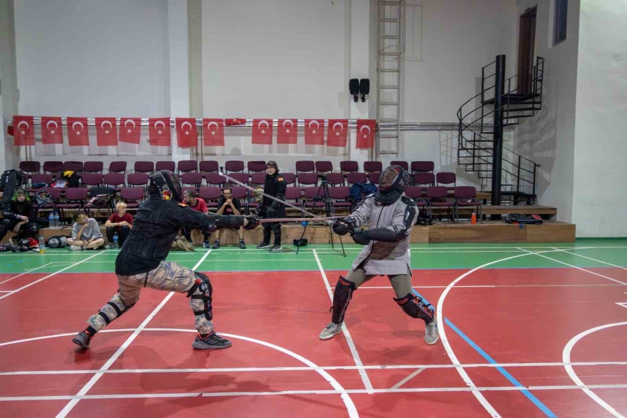 Eskişehir'de Kıvanç ve Tarık Alpan, video oyunu merakıyla başladıkları Tarihi