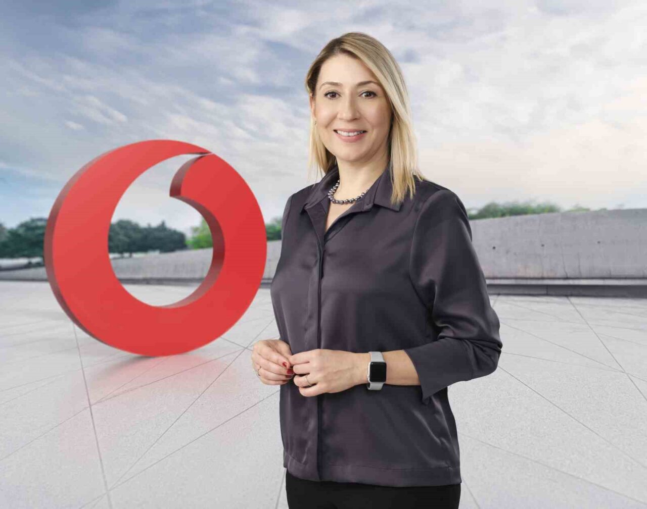 Vodafone, 16 Ekim'de başlayan "Beşi Bir Yerde" kampanyasıyla 5G hizmetini