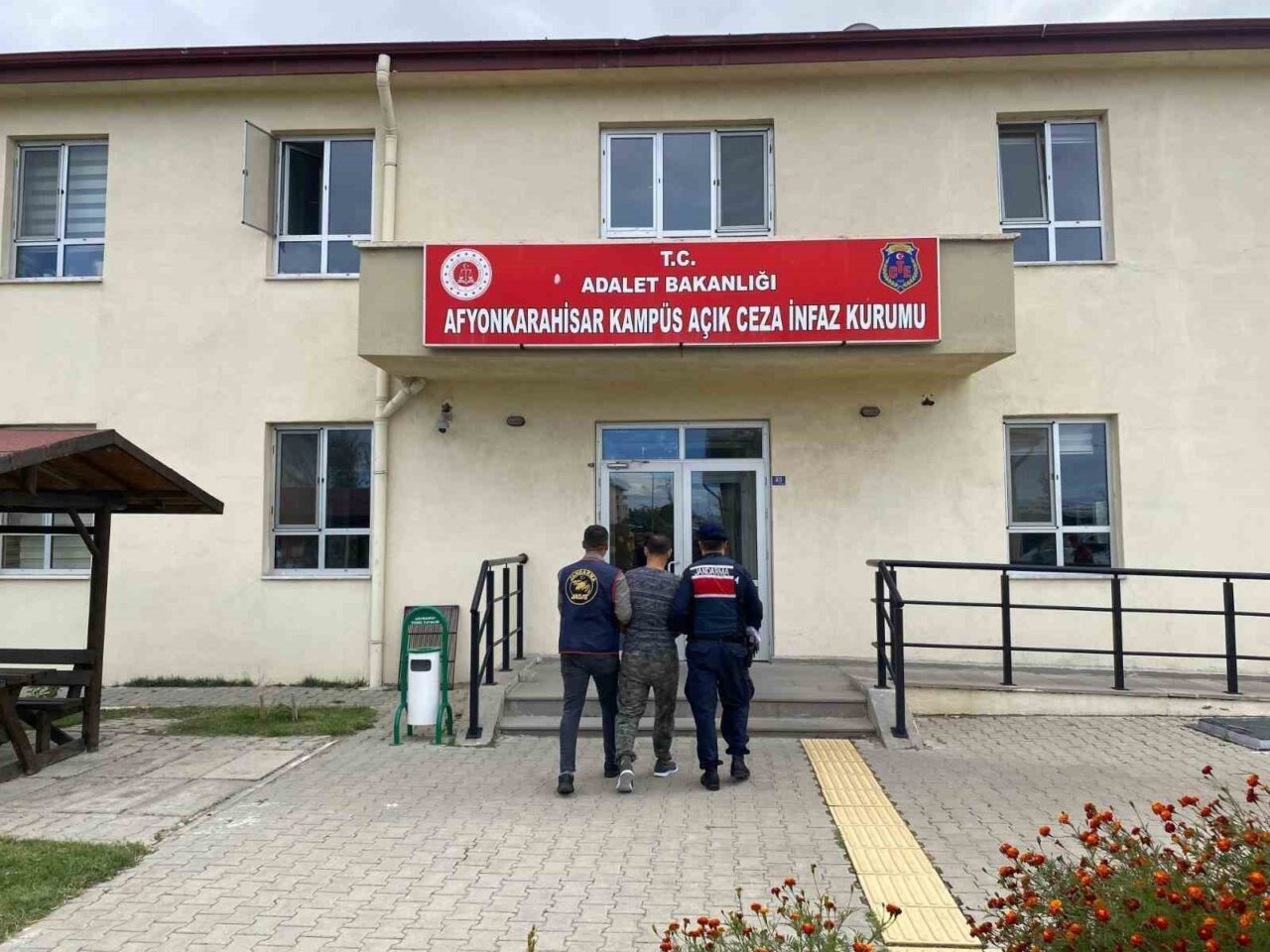 Afyonkarahisar'da, yağma suçundan 47 yıl 11 ay 25 gün hapis