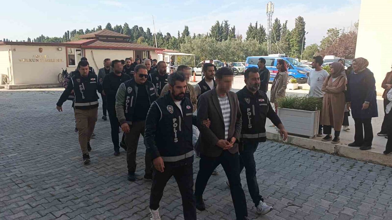 Yalova’da İl Göç İdaresi’ne Yönelik Rüşvet Operasyonunda 9 Şüpheli Adliyeye Sevk Edildi