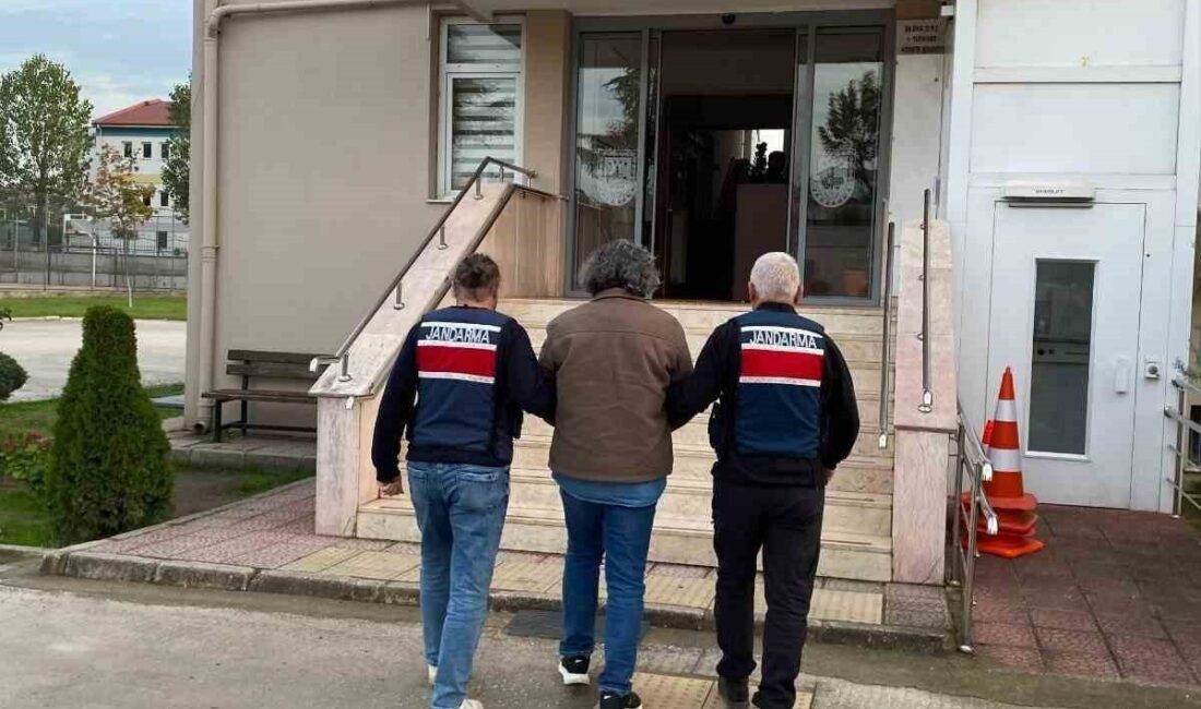 Yalova’da FETÖ Üyesi Olan Şahıs, 6 Yıl 10 Ay Kesinleşmiş Ceza ile Yakalandı Yalova'da terör örgütü FETÖ'ye üye olduğu gerekçesiyle 6 yıl 10