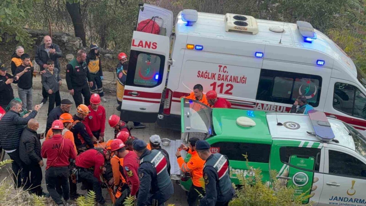 Eğirdir’de 3 Gün Kaybolan Yaşlı Adam Kurtarılarak Hastaneye Sevk Edildi