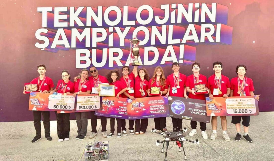 Salihli Anadolu Lisesi Müdür Yardımcısı Ertuğ Gözaydın, başarılı projeleri ile