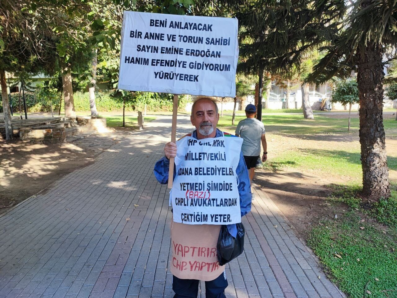 CHP'nin eski İl Başkanı Ahmet Sönmezer, sigortasının ödenmediğini ve pankreas