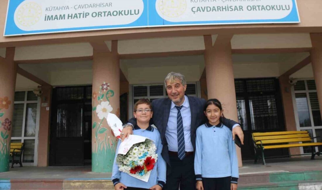 Kütahya İl Milli Eğitim Müdürü Mustafa Yılmaz, Çavdarhisar'ı ziyaret ederek,