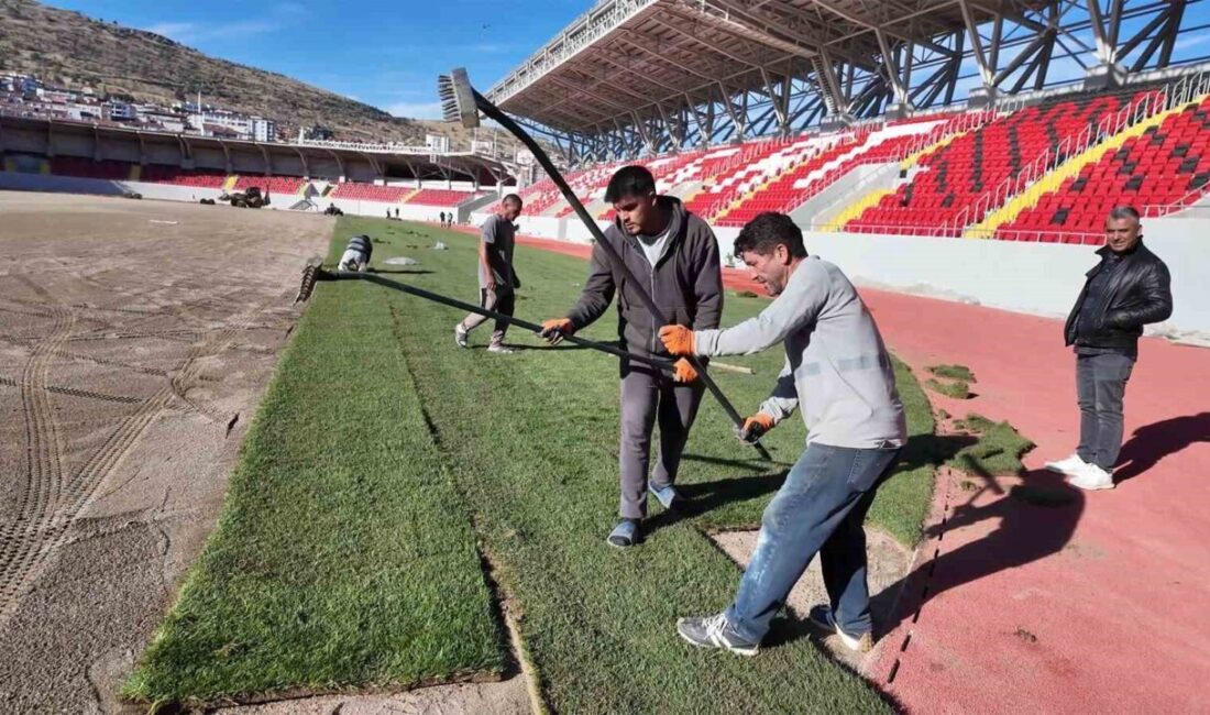 Yozgat Şehir Stadyumu’nda İnşaat Çalışmaları Hızla Devam Ediyor, Çim Serimi Başladı Yozgat'taki Bozok Stadı inşaatı sona yaklaşıyor. AK Parti Milletvekili Süleyman