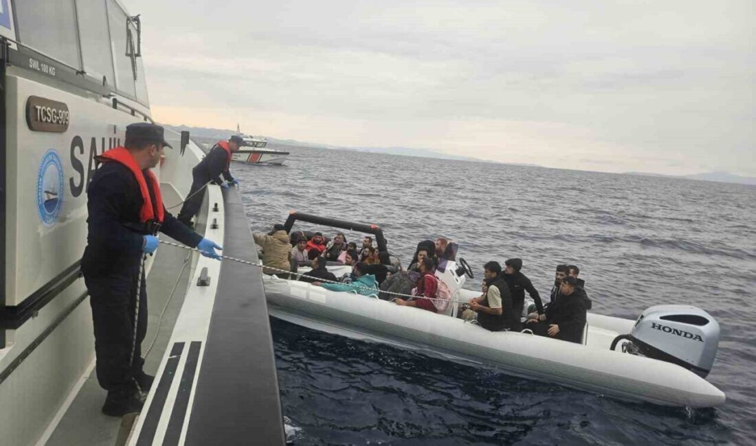 Didim Açıklarında Yunanistan Tarafından Geri İtilen 36 Düzensiz Göçmen Kurtarıldı Didim açıklarında, Yunanistan tarafından geri itilen 36 düzensiz göçmen, Sahil