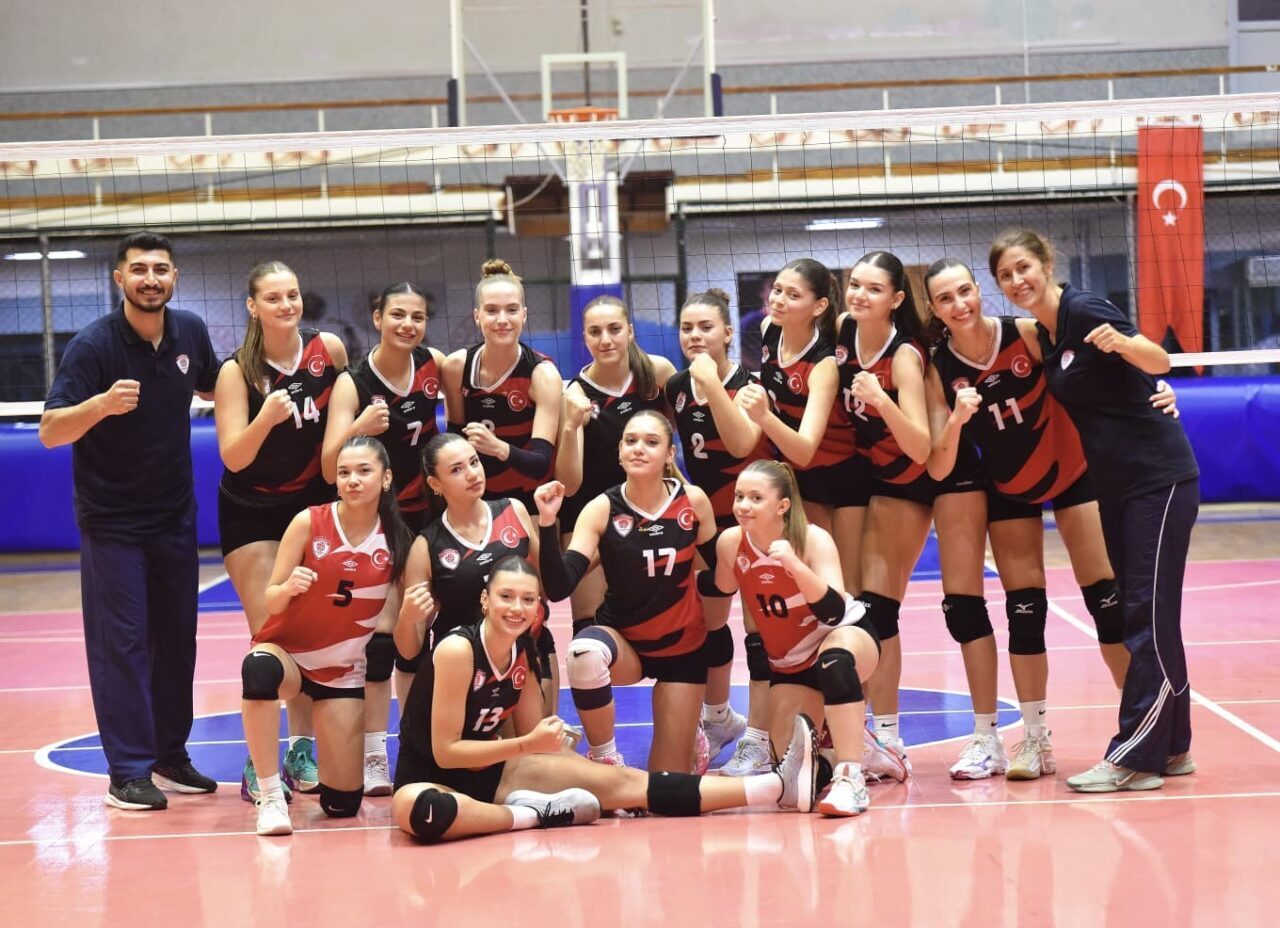 Yunusemre Belediyespor Voleybol A Takımı, Kadınlar Voleybol 2. Lig 6.