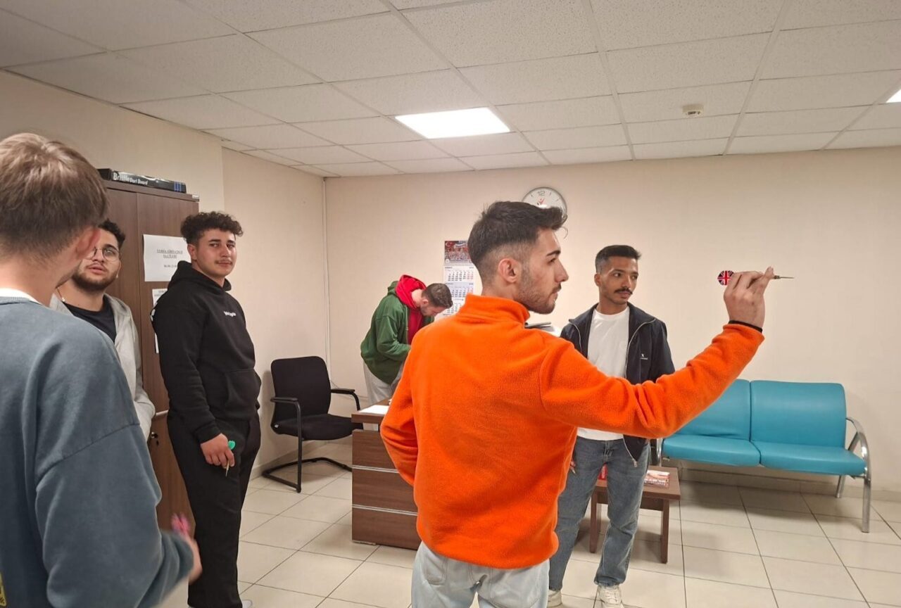 Düzce'de Gençlik ve Spor İl Müdürlüğü, yurtlardaki öğrenciler için spor