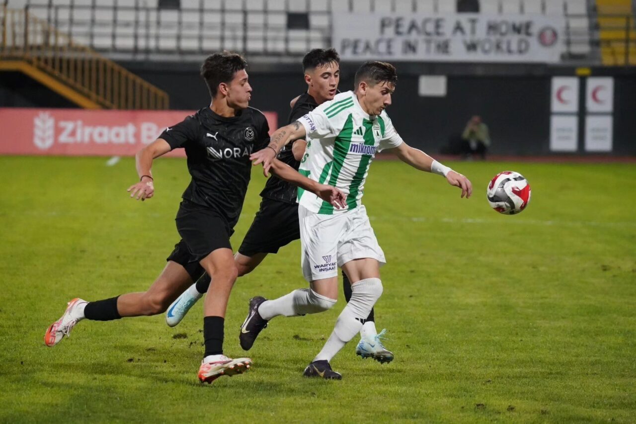 Manisa FK, Ziraat Türkiye Kupası 3. Tur maçında Muğlaspor'a 2-0