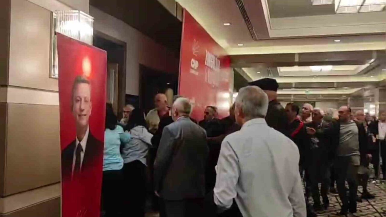 CHP Zonguldak İl Başkanlığı’nın 39. Olağan Genel Kurulu'nda, Devrim Dural