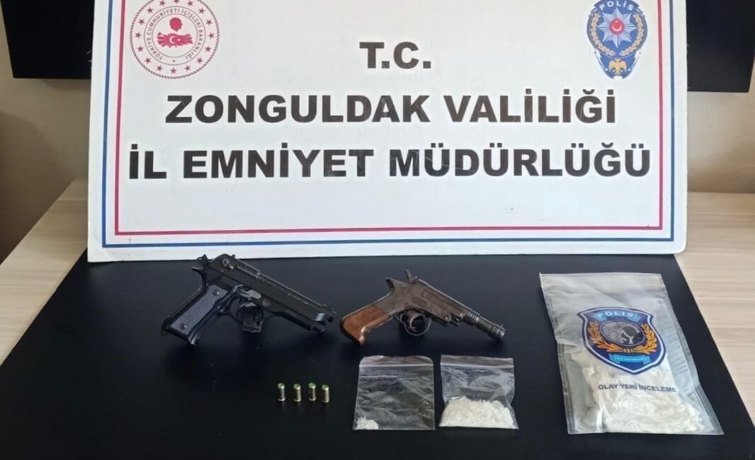 Zonguldak'ta Kdz. Ereğli ilçesinde düzenlenen operasyonda M.Ş. uyuşturucu ticareti suçlamasıyla