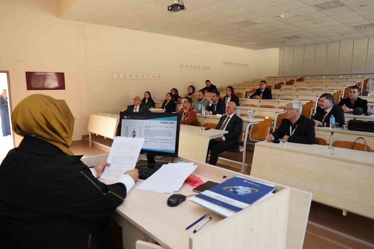 Düzce Üniversitesi, uluslararası deniz hukuku ve teknolojileri alanında ilk sempozyumunu