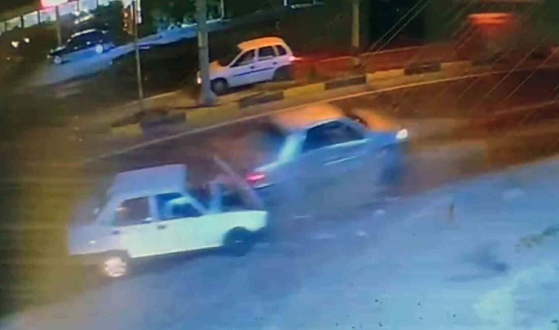 Yatağan’da Kırmızı Işık İhlali Sonucu Gerçekleşen Trafik Kazasında İki Kişi Yaralandı Muğla'nın Yatağan ilçesindeki Bozarmut Mahallesi'nde meydana gelen kazada, İ.S. yönetimindeki