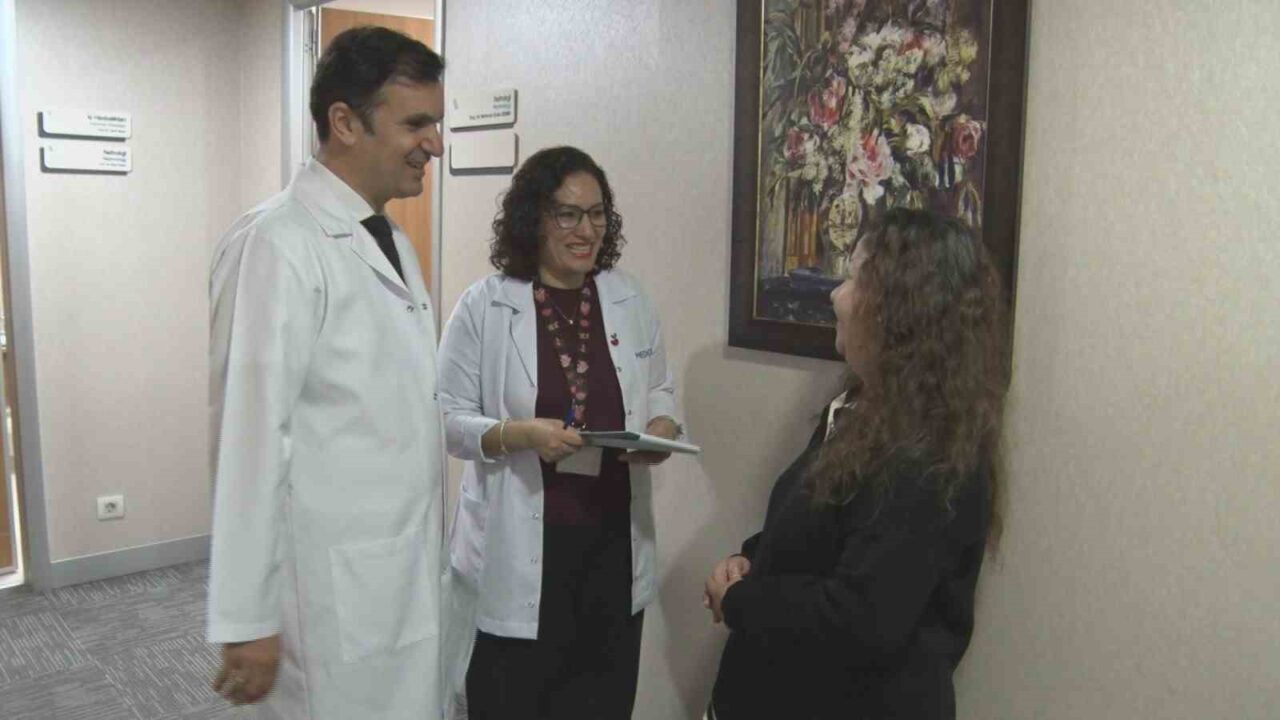 Ankara'da yaşayan 45 yaşındaki Yasemin Güleser, 21 yıl süren diyaliz