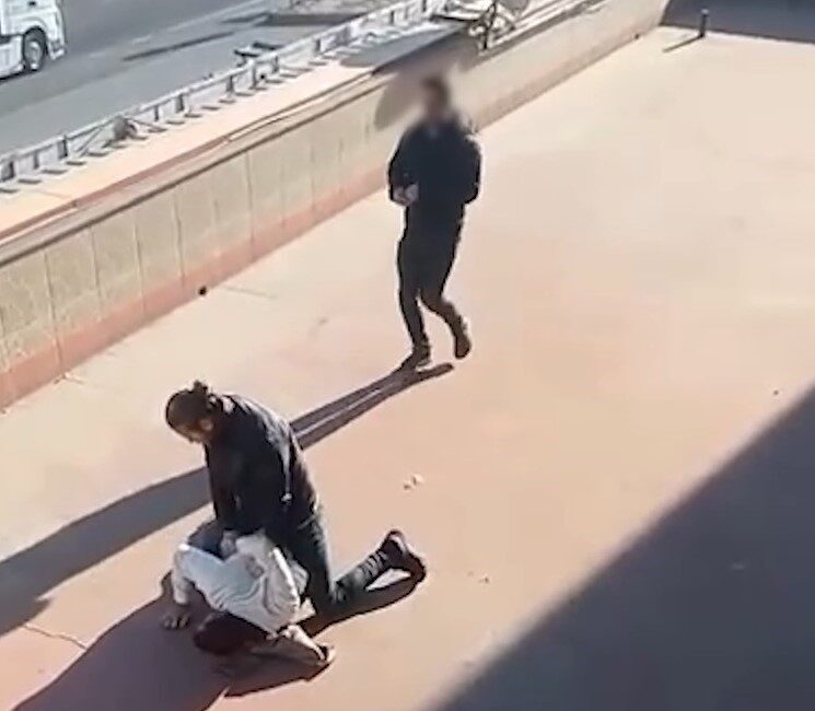 Kayseri İl Emniyet Müdürlüğü, hakkında 10 yıl hapis cezası bulunan