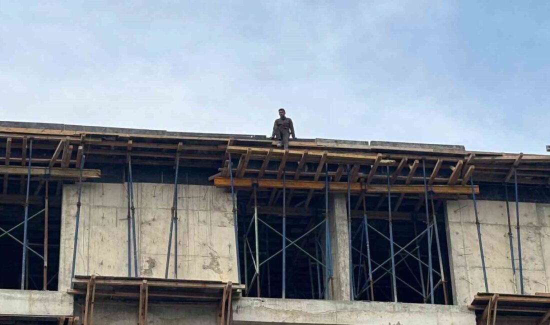 Bolu'da Kız Öğrenci Yurdu inşaatında çalışan iki işçi, 4 aydır