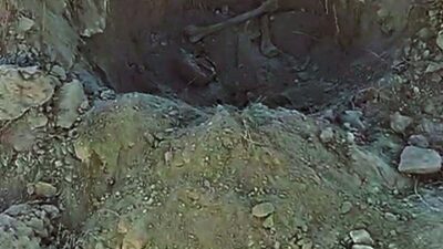 Denizli'nin Acıpayam ilçesinde, su borusu döşerken birtakım kemik parçaları ve