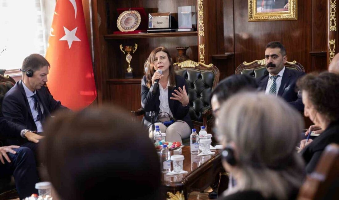 AB Türkiye Delegasyonu ve Üye Ülke Büyükelçileri, Diyarbakır Büyükşehir Belediyesini Ziyaret Etti Avrupa Birliği Türkiye Delegasyonu Maslahatgüzarı Jurgis Vilcinskas ve birçok AB