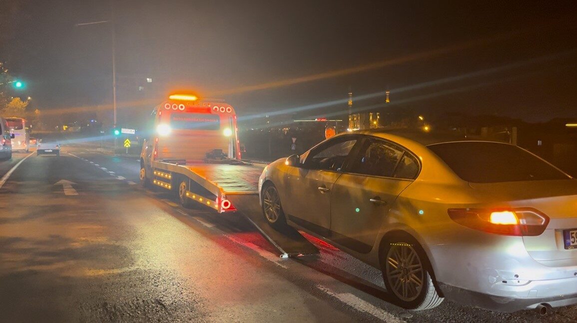 Tekirdağ Çorlu'da trafik denetiminde bir otomobile abartı egzoz nedeniyle 9.267