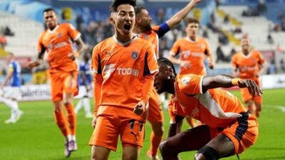 Başakşehir'in Özbek futbolcusu Abbosbek Fayzullayev, Kasımpaşa ile oynanan maçta 26.