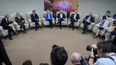 Avrupa Birliği (AB) ve destekçi ülkeler, ABD'nin 28 maddelik Ukrayna