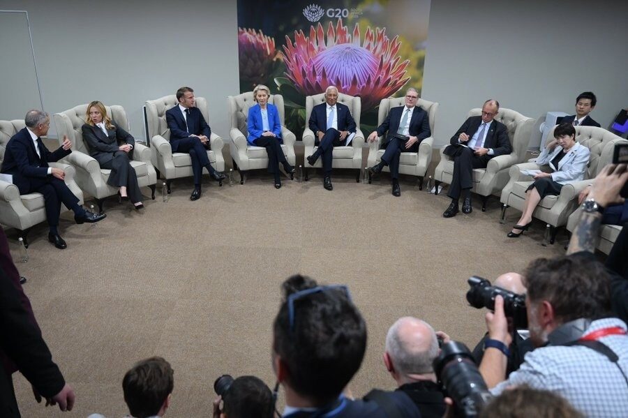 Avrupa Birliği (AB) ve destekçi ülkeler, ABD'nin 28 maddelik Ukrayna