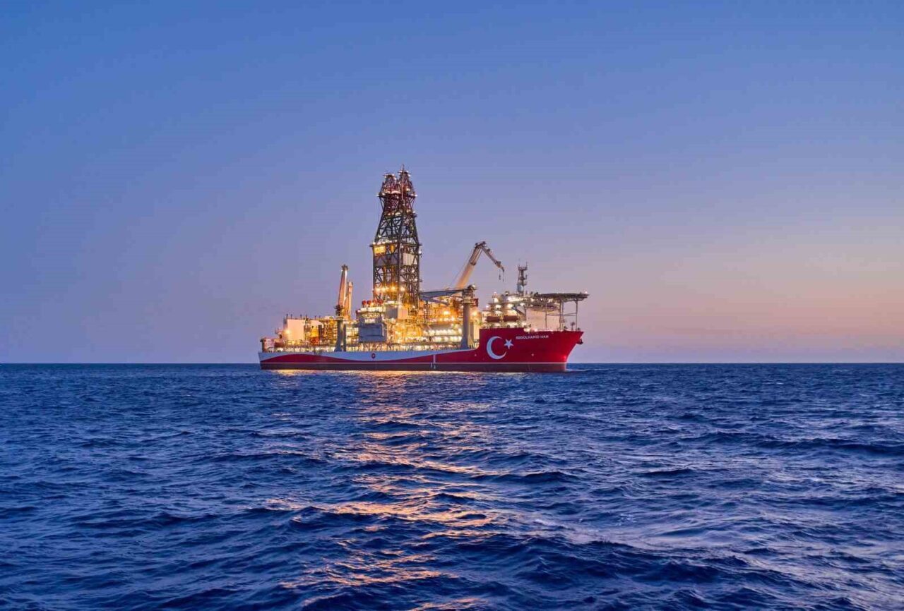 Türkiye'nin denizlerdeki hidrokarbon arama çalışmalarını hızlandırmak için 2022'de hizmete giren