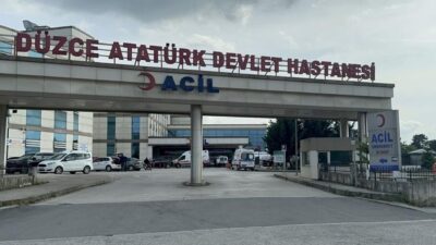 Düzce'nin Musababa köyü ilkokulunda, acı biber yiyen öğrenciler mide bulantısı