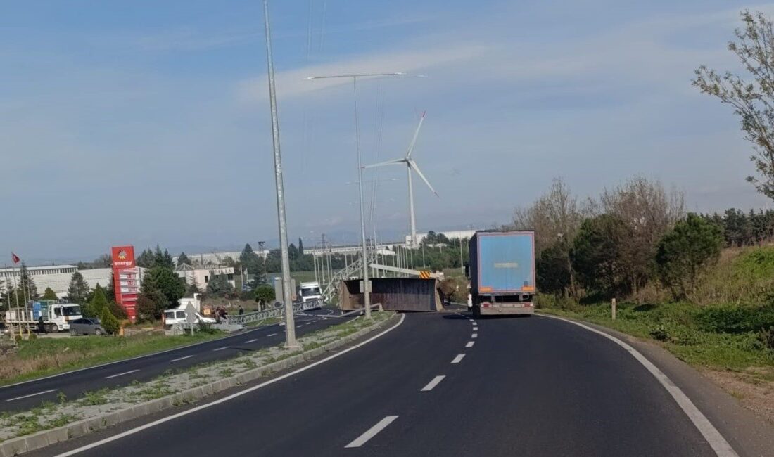 Tekirdağ’ın Muratlı ilçesinde, M.A. yönetimindeki bir kamyonun damperinin açılması sonucu