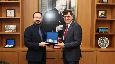 Kütahya Belediye Başkanı Eyüp Kahveci, Kütahya Baro Başkanı Av. Edip