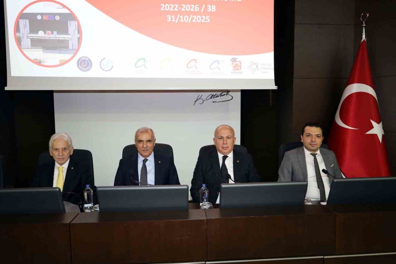 Adana Sanayi Odası Başkanı Zeki Kıvanç, Doğu Akdeniz Ana Konteyner