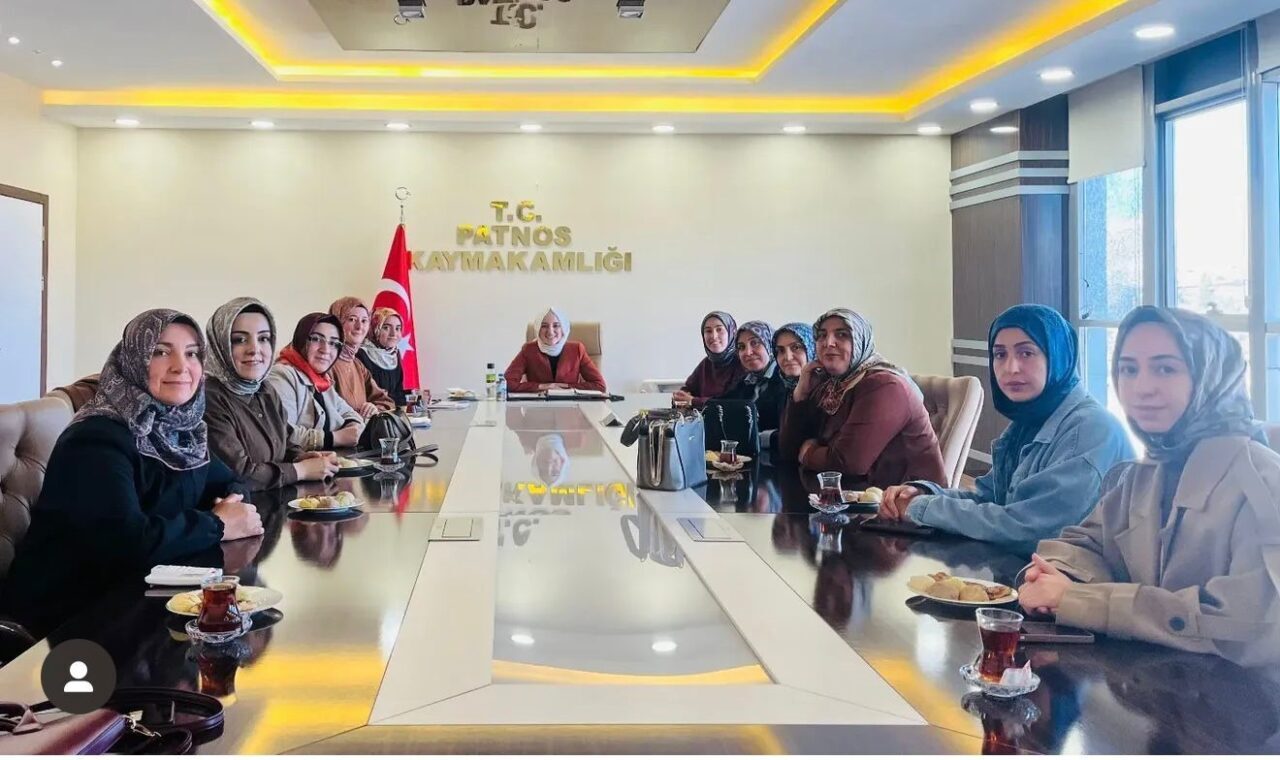 Patnos’ta ADEM Merkezleri yeni dönem kursları öncesi bir değerlendirme toplantısı