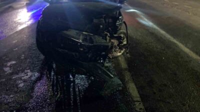 Adıyaman’ın Gölbaşı ilçesinde akşam saatlerinde meydana gelen kazada iki otomobil