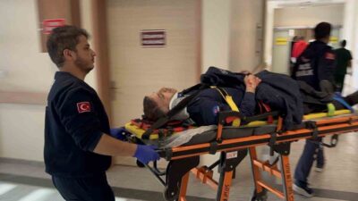 Adıyaman'da iki otomobilin çarpışması sonucu Sefvan K., Hanifi S. ve