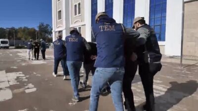 Adıyaman'da DEAŞ'a yönelik düzenlenen operasyonda 4 kişi gözaltına alındı. Adıyaman